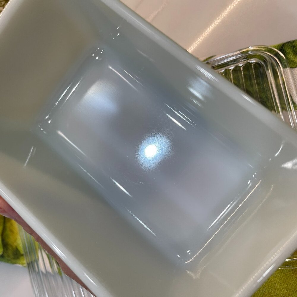 4-Pc 1960s Pyrex Refrigerator Dishes with Lids- Super shape Vintage! - Picture 12 of 16